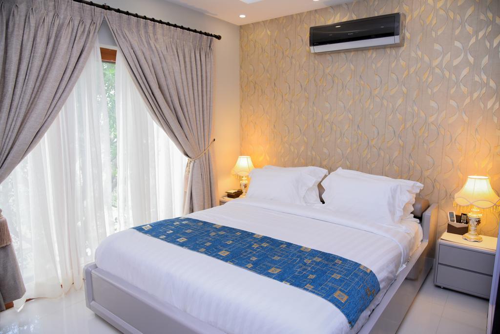 Orchards Cottage Hotel Karachi Exterior photo
